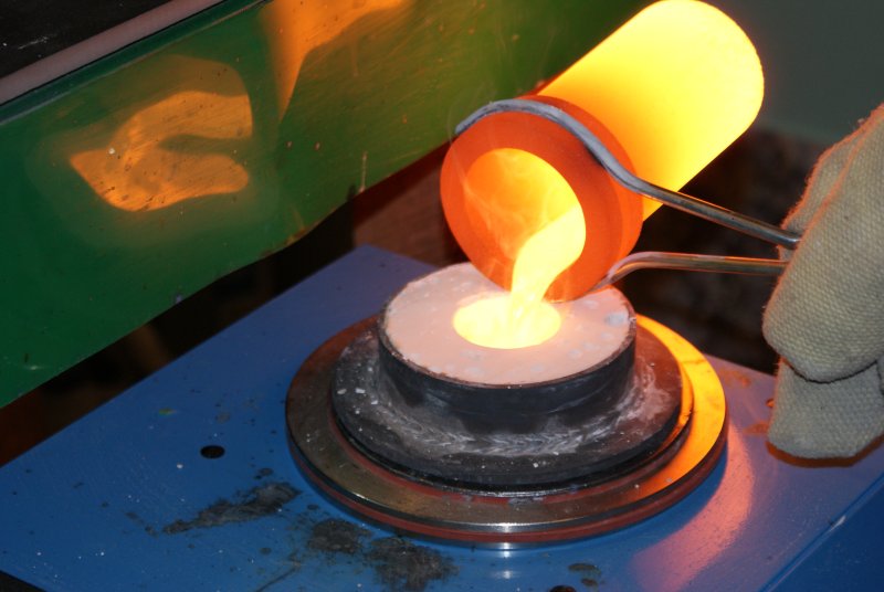 Pouring Bronze
