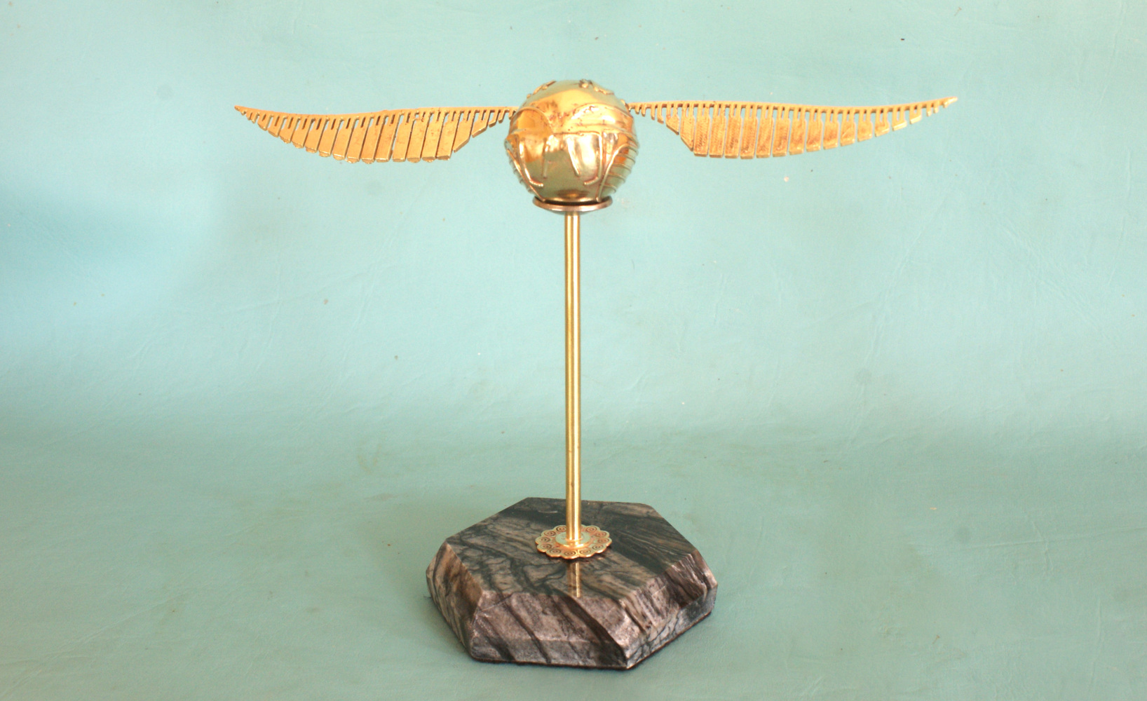 Golden Snitch - Image 2